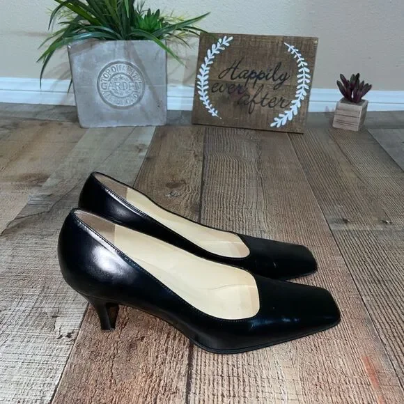 Prada square toe black pumps heels - Picture 2 of 11